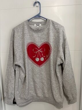 Refuge Athletics: Long Sleeve Pullover Sweatshirt (ptp approx 23in) - Size XS